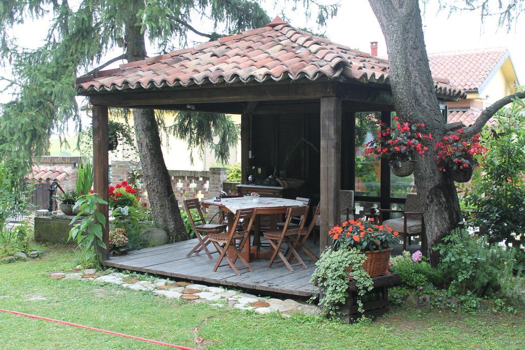 Casa Giuliana Guest House Calosso Eksteriør bilde