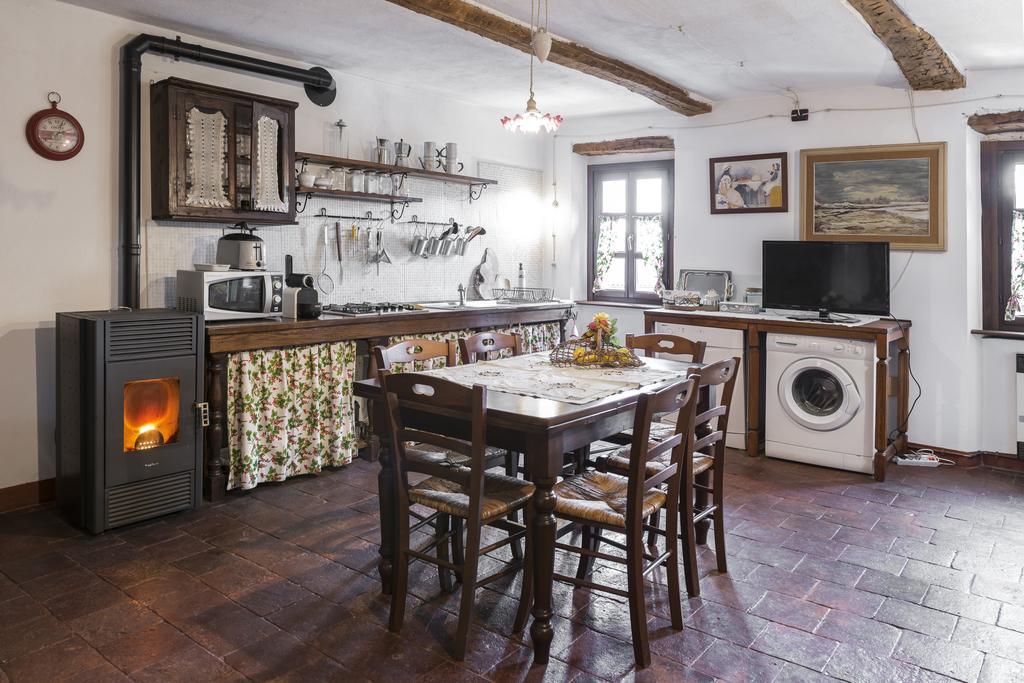 Casa Giuliana Guest House Calosso Eksteriør bilde