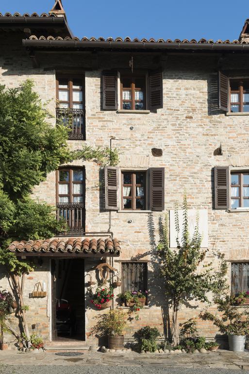 Casa Giuliana Guest House Calosso Eksteriør bilde